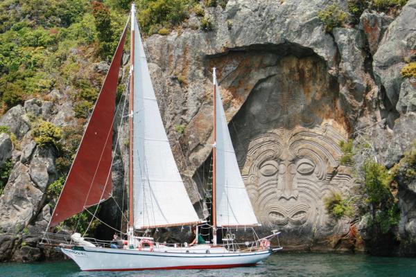 Sail on Lake Taupo Fearless - Māori Rock Carvings